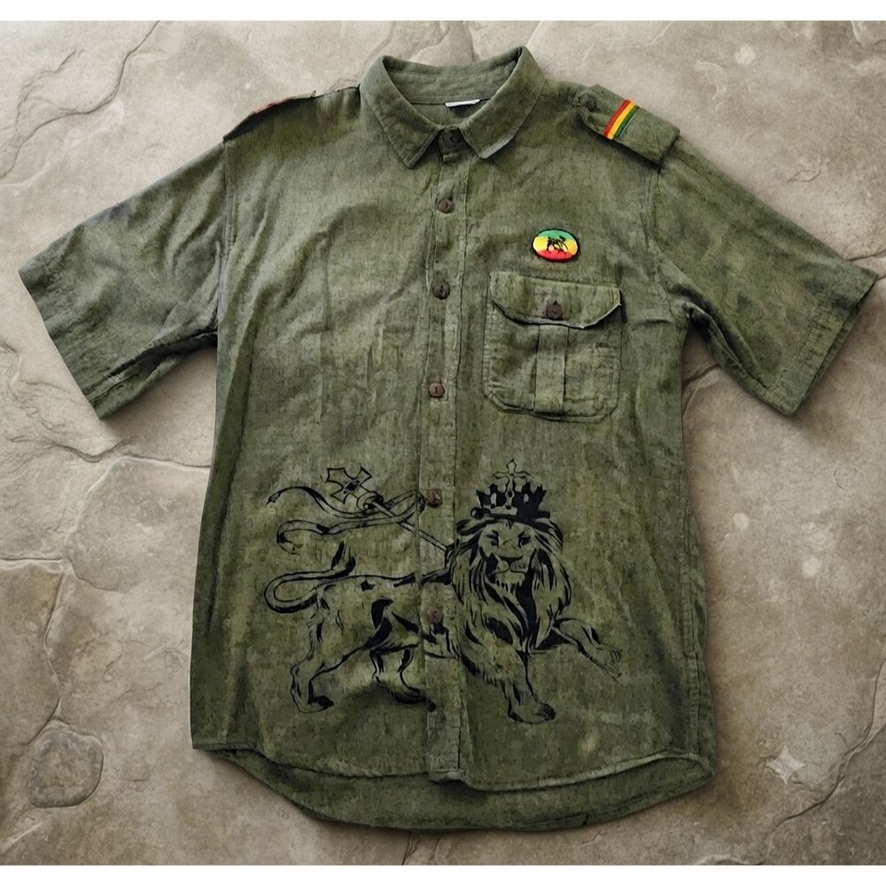 Lakhays Lion of Judah Rasta Shirt Men’s M Green Short Sleeve Button Down Reggae